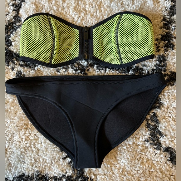 Triangl Winnie Nightfox Jessy Bikini - Picture 2 of 5